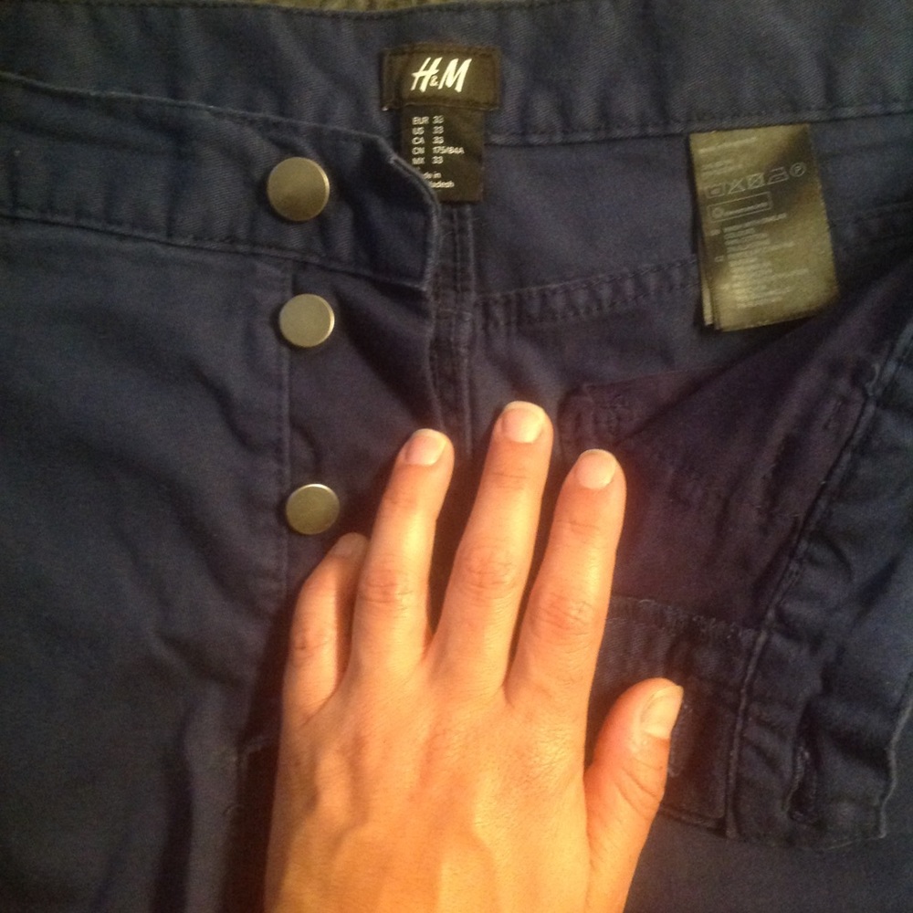H&M Navy Button Up Shorts Sz 33
